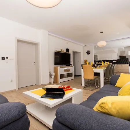 Villa Initium,heated Pool Season Trogir