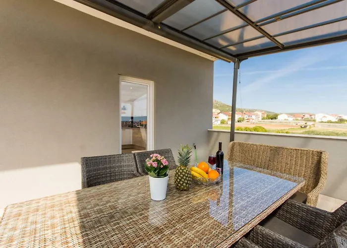 Initium,heated Pool Season Villa *